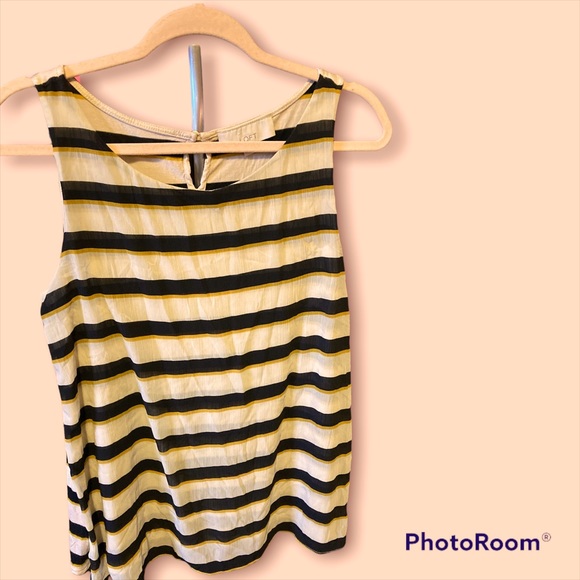 Ann Taylor sleeveless blouse - Picture 1 of 2